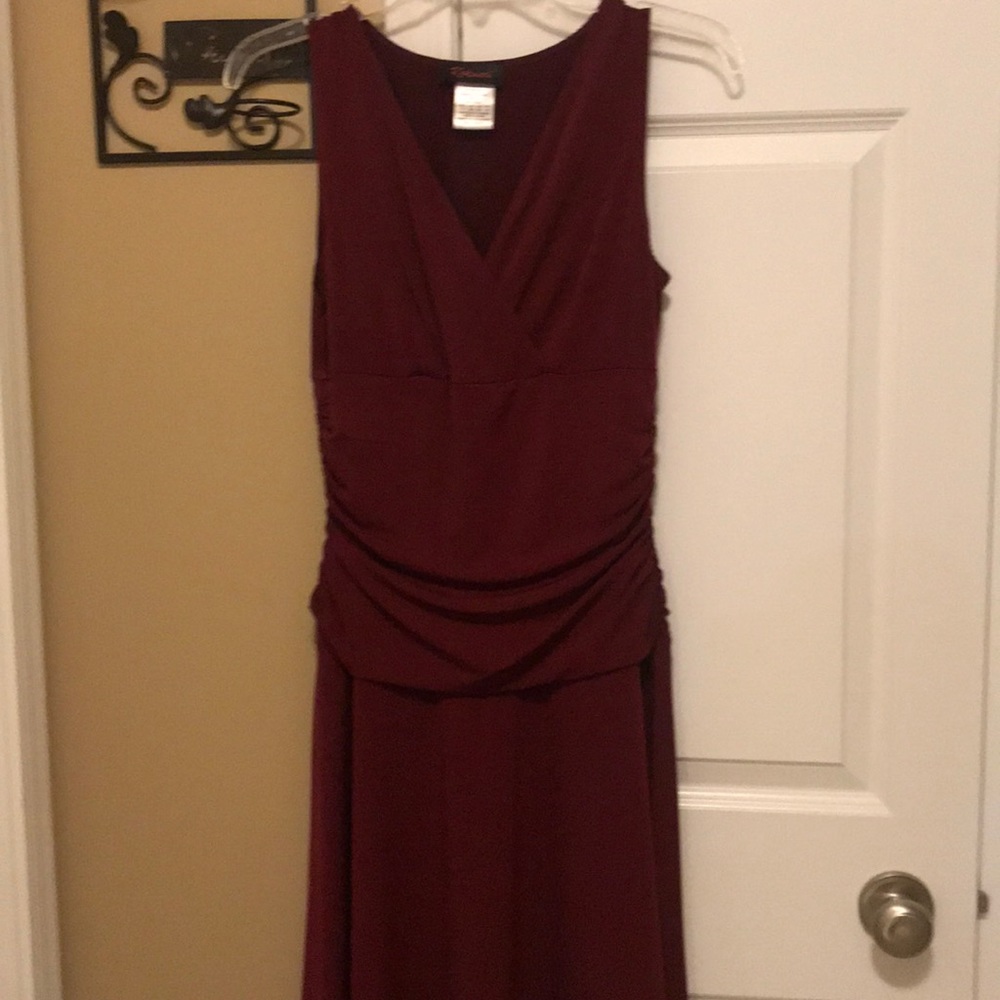 Sleeveless burgundy dress size 8 NWOT